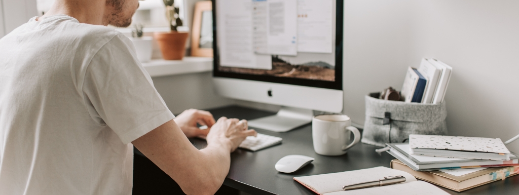 man researching bankruptcy in australia